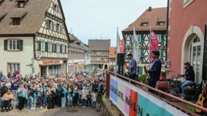 „Heute, morgen und immer gegen Hass“: 700 Menschen setzen in Ettenheim ein Zeichen für Demokratie